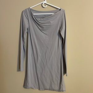 Long sleeve grey dress